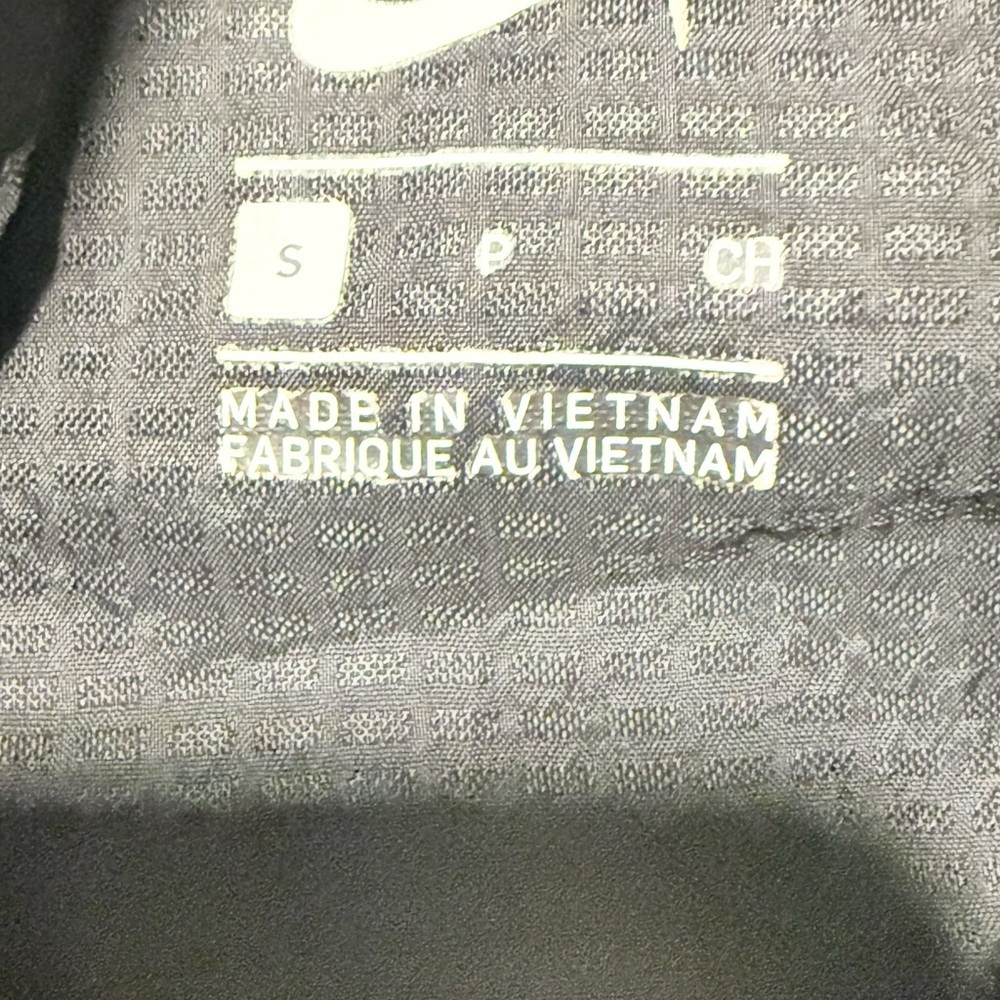 Nike Women's Black Jacket Size S - Picture 6 of 7